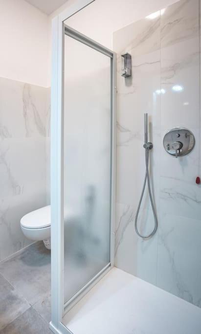 Al Torrente Apartment Monza - Milano + Free Wifi Севезо Экстерьер фото